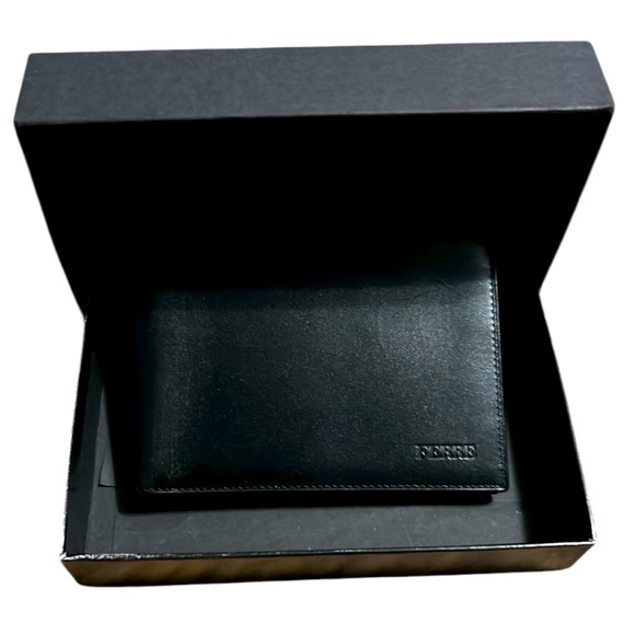 Gianfranco Ferre leather wallet - Picture 2 of 7